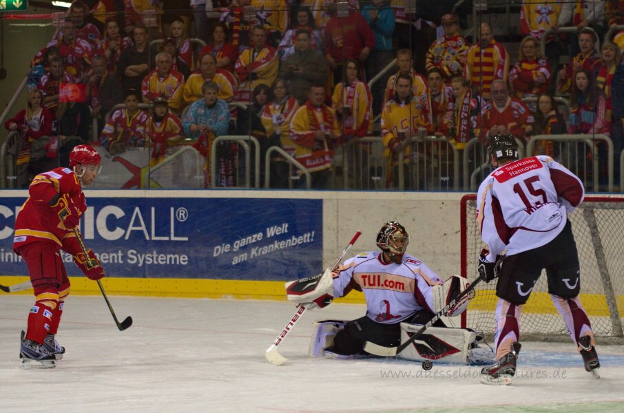 Eishockey DEL 12.10.12  DEG - Hannover 2 - 1  