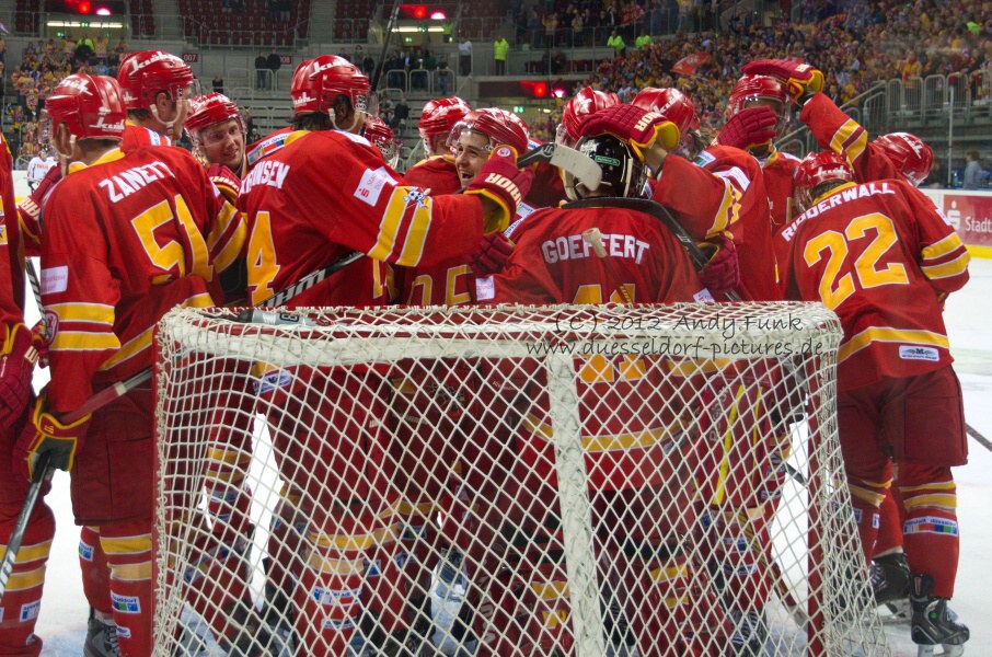 Eishockey DEL 12.10.12  DEG - Hannover 2 - 1  