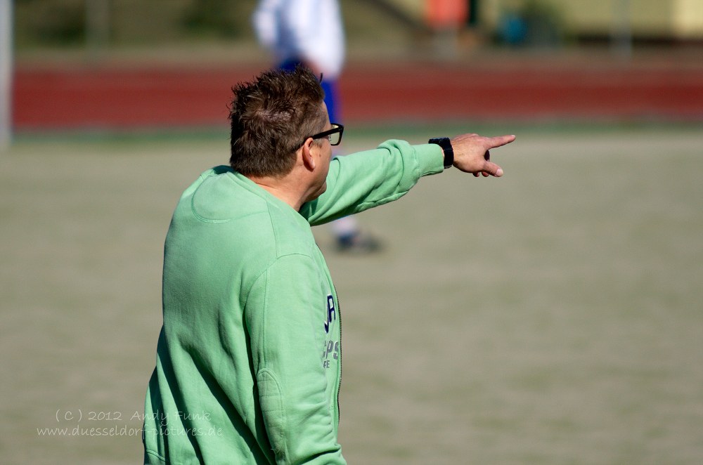 Agon 08 II - TuS Homberg II 30.9.2012