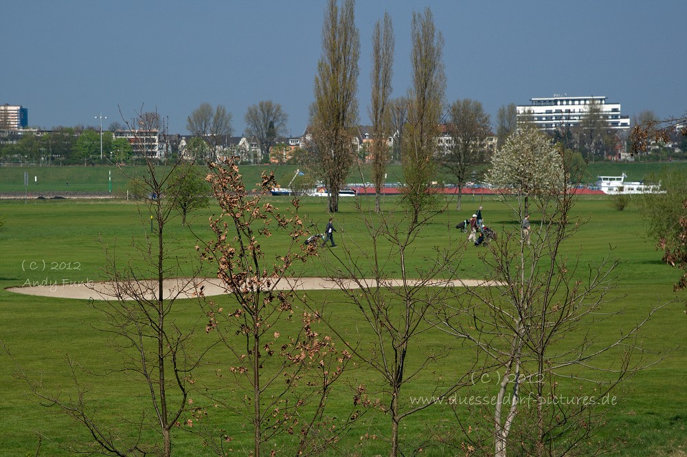 Düsseldorf GSV Golfplatz auf der Lausward ( am Rhein )