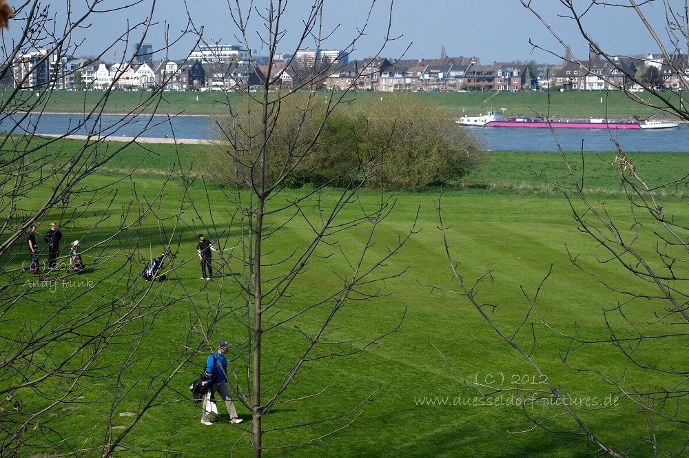 Düsseldorf GSV Golfplatz auf der Lausward ( am Rhein )