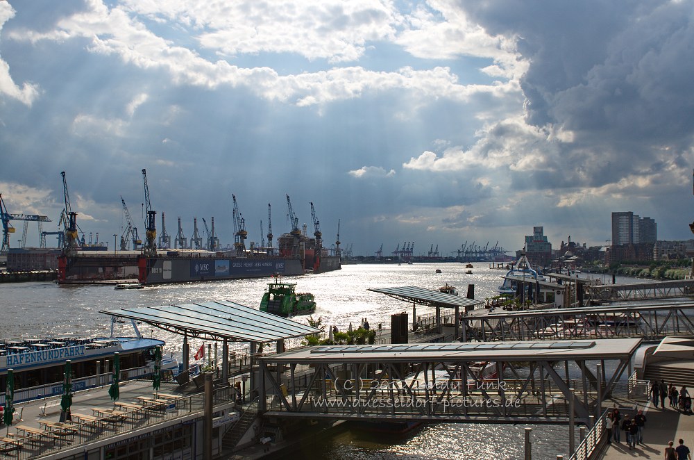 Hamburg Hafen August 2012