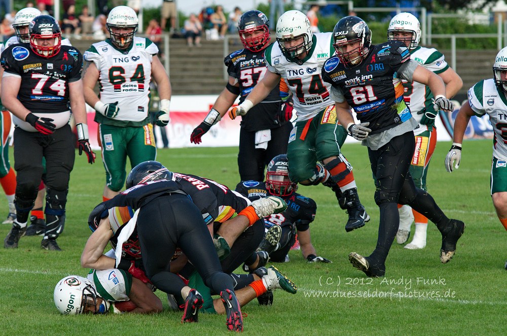 A.Football GFL Düsseldorf Panther - Kiel  44 - 43     30.6.12