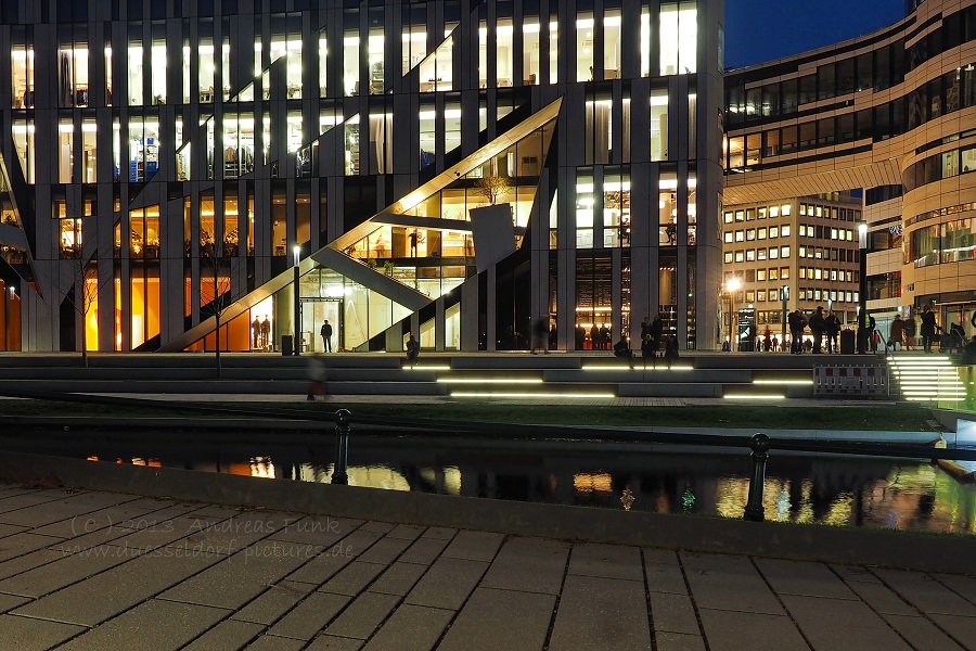 Düsseldorf Kö - Bogen Breuninger
