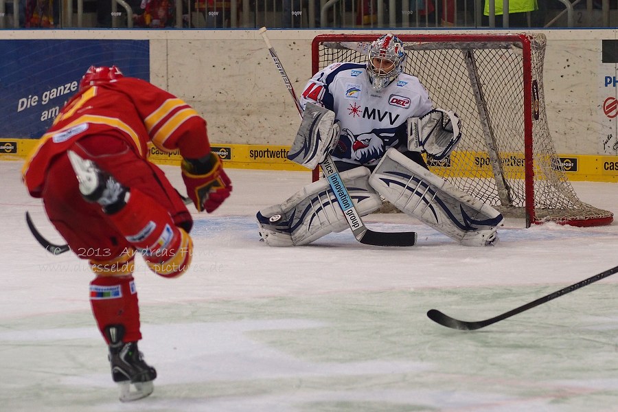 DEG - Adler Mannheim 6 - 1 19.02.2013