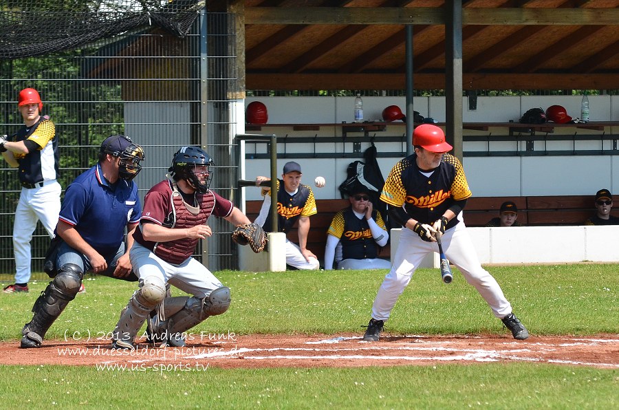 Düsseldorf Senators - Minden Millers 20 - 7 08.06.2013