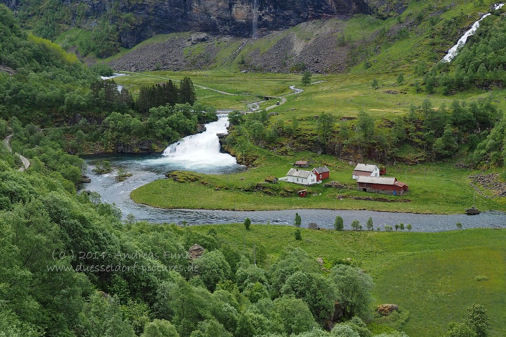 Fahrt mit der Flam Bahn nach Myrdal ( Norwegen )