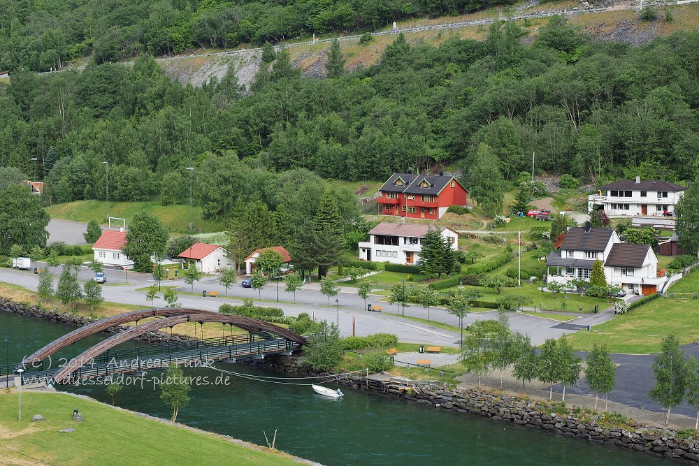 Flam, Voss, Tvindefossen, Gudvangen Fjordtell Norwegen