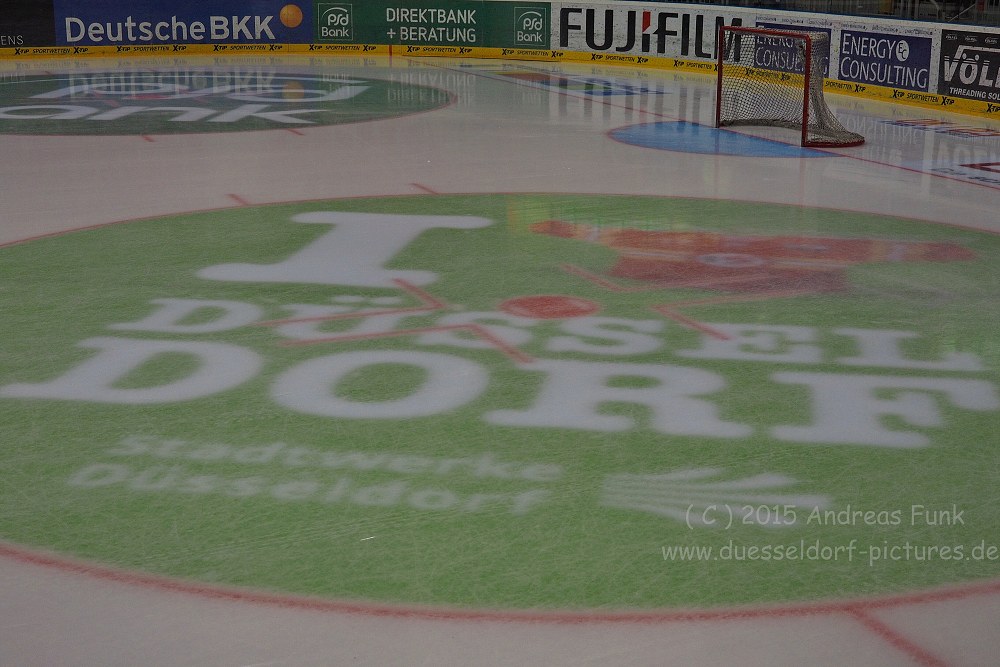 DEG - Schwenningen 2 - 1 26.12.2015