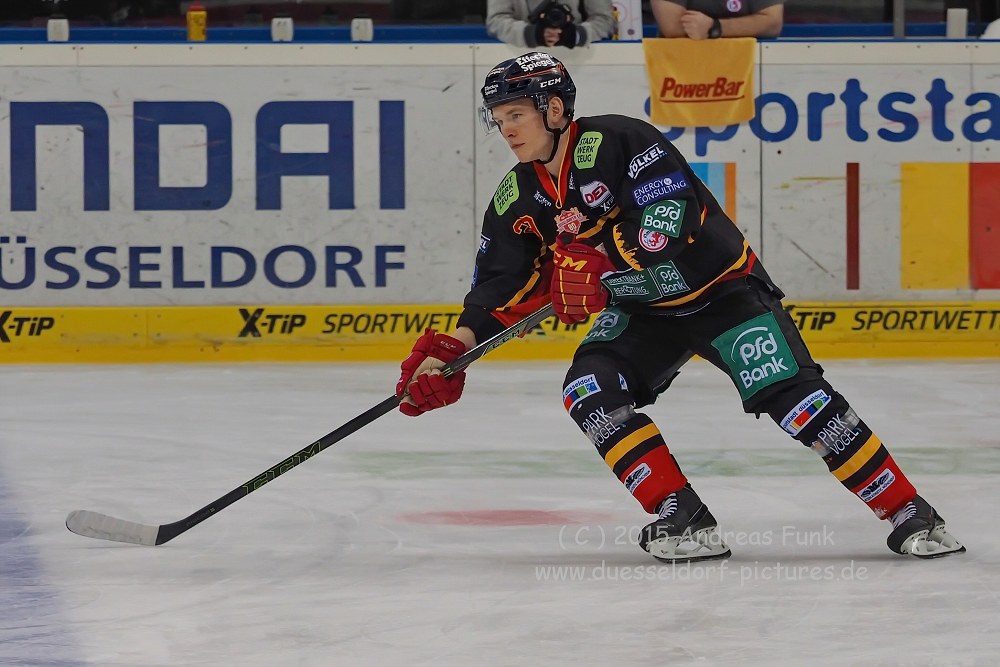DEG - Schwenningen 2 - 1 26.12.2015