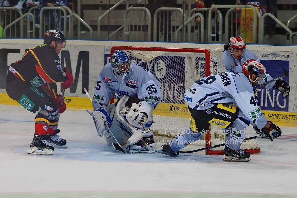 DEG - Schwenningen 2 - 1 26.12.2015