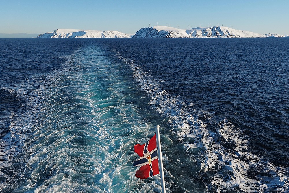 Hurtigruten 2017 Tag 7 Hammerfest Oksfjord Skejrvoy