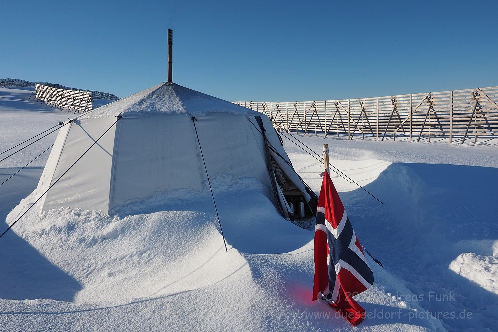Hurtigruten 2017 Tag 7 Hammerfest Oksfjord Skejrvoy