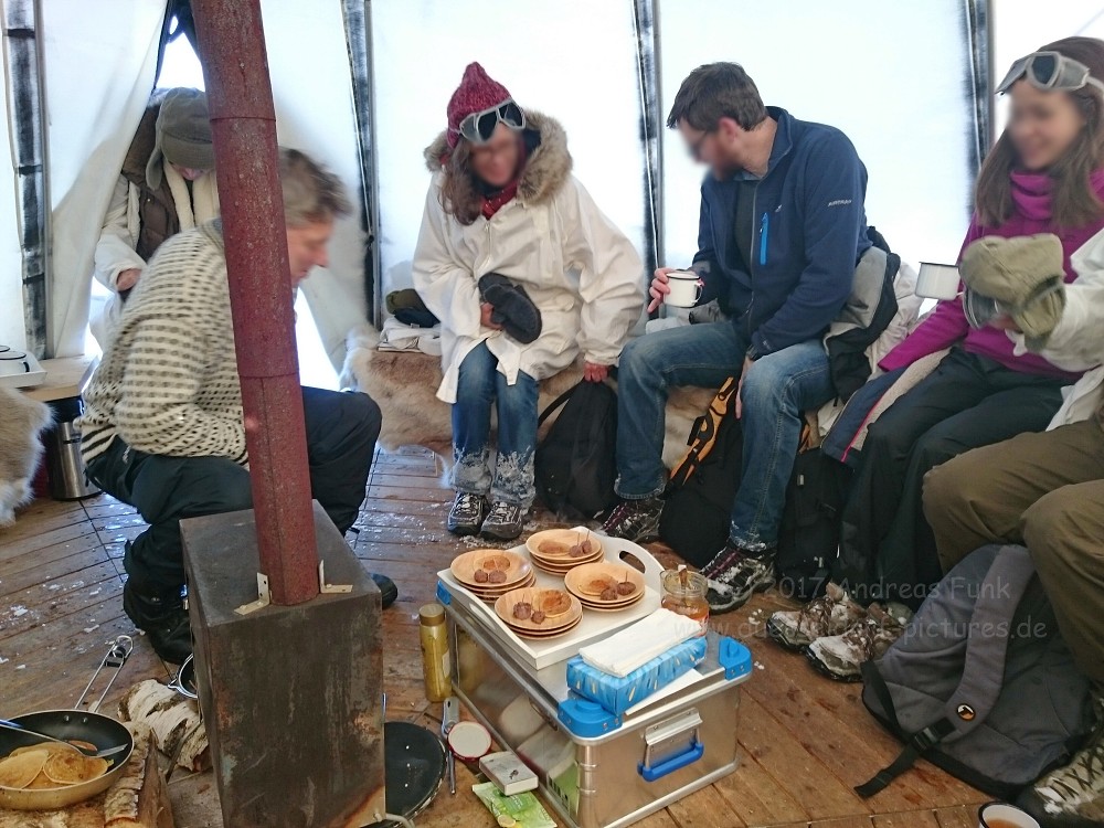 Hurtigruten 2017 Tag 7 Hammerfest Oksfjord Skejrvoy