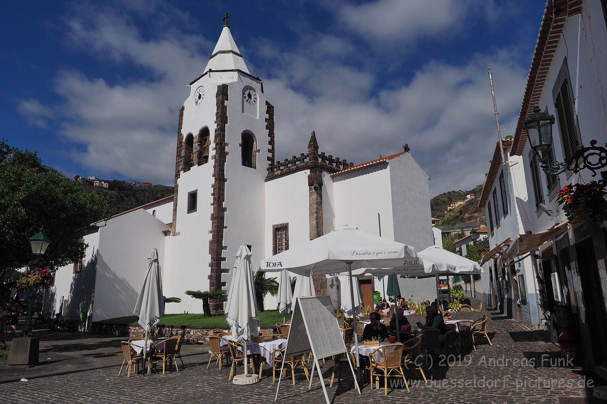 Madeira Santa Cruz