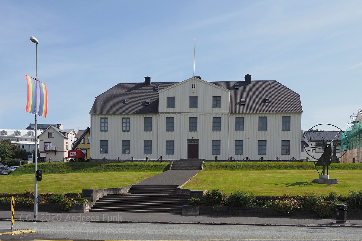 Reykjavik Island MS Hamburg