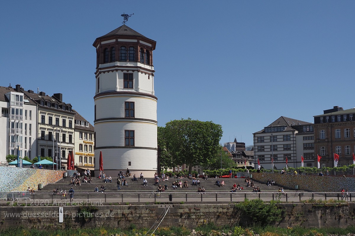 Düsseldorf Panorama Fahrt auf dem Rhein KD 