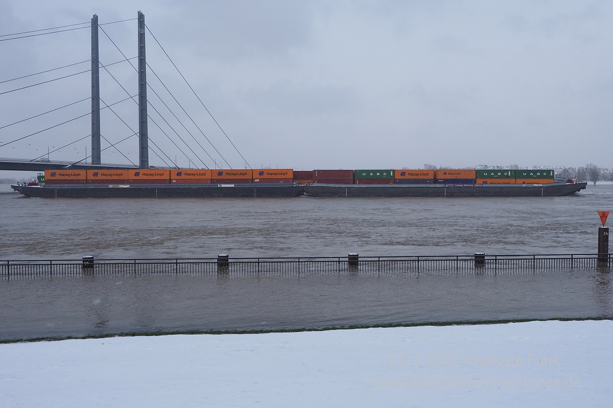 Düsseldorf Schnee Hochwasser 8.2.2021