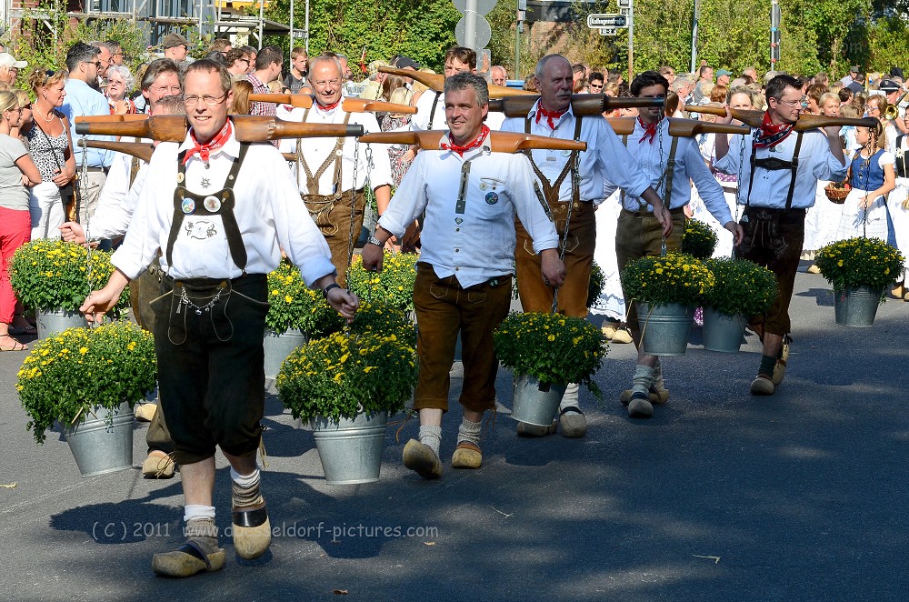 Duesseldorf Urdenbach Erntedankfest 2011